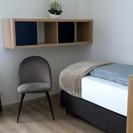 Lieth-hotel-gruenreich 3*
