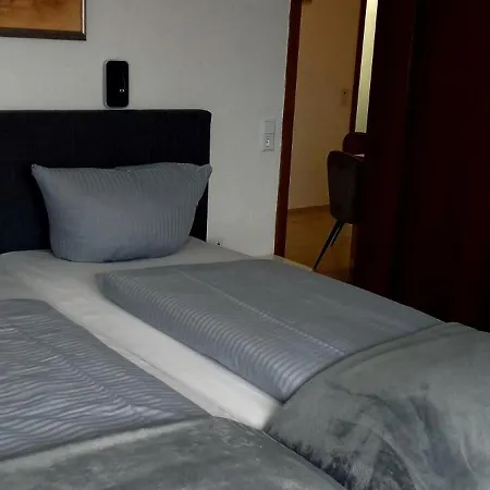 Lieth-hotel-gruenreich 3*