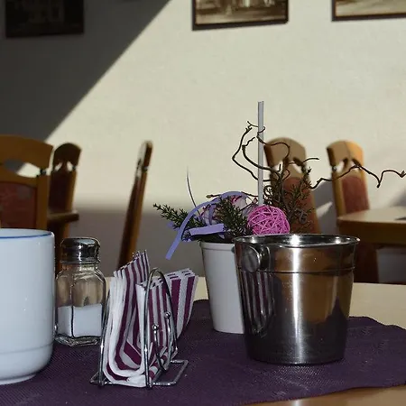 Lieth-hotel-gruenreich Szálloda
