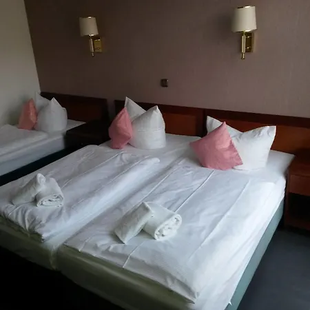 فندق Lieth-hotel-gruenreich باد فولنغبوستل