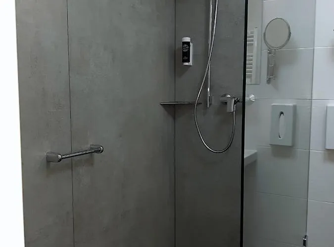 فندق Lieth-hotel-gruenreich