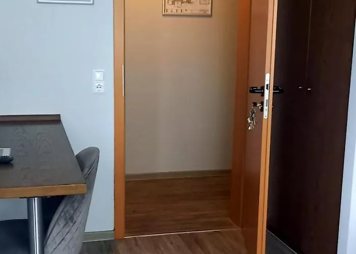 Lieth-hotel-gruenreich فندق