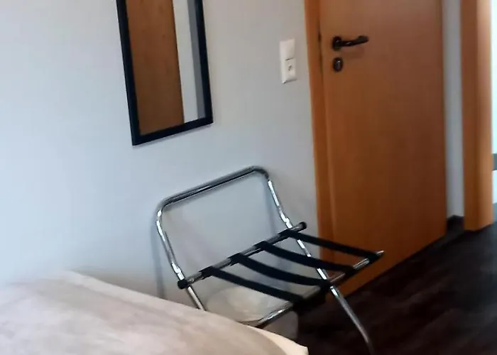 فندق Lieth-hotel-gruenreich 3*