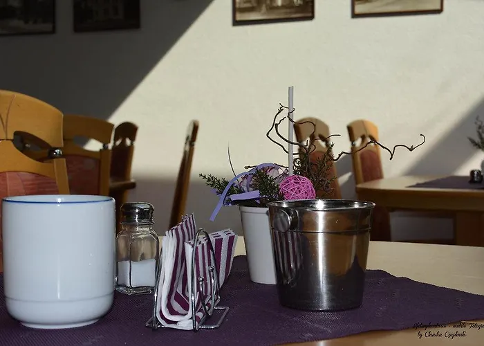 Lieth-hotel-gruenreich فندق