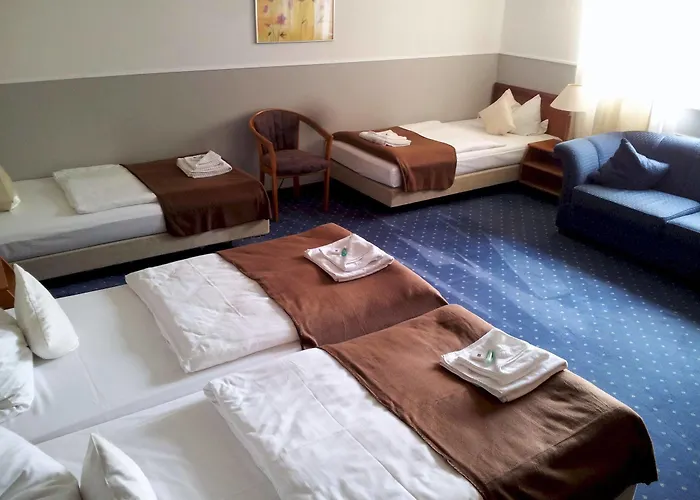 Lieth-hotel-gruenreich 3*