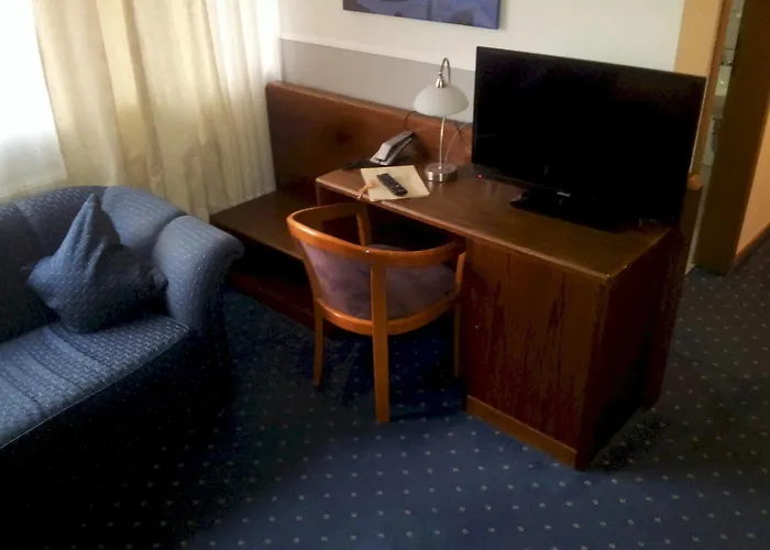 Lieth-hotel-gruenreich 3* باد فولنغبوستل