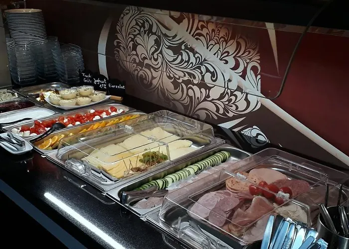 فندق Lieth-hotel-gruenreich 3*