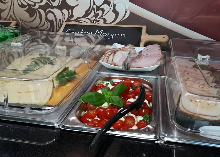 Lieth-hotel-gruenreich 3*