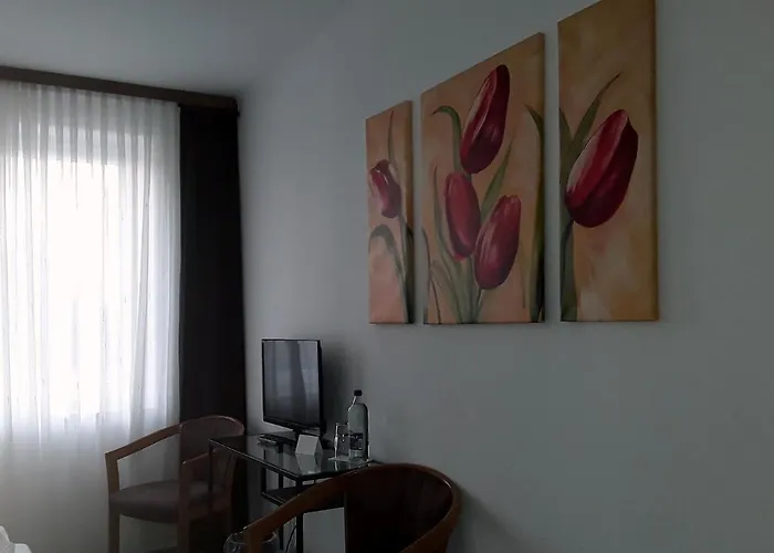 فندق Lieth-hotel-gruenreich 3*